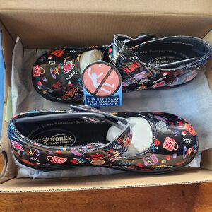 Easy Works by Easy Street Women's Comfort Shoes Hot Coffee Black Size 8M Mary